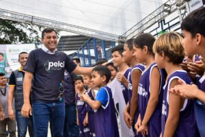 Imagem da notícia - Com investimento de R$ 950 mil, governador Wilson Lima entrega mais dois espaços esportivos revitalizados em Manaus