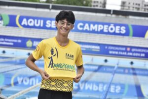 Caio Arcos quebra recorde de 1998 nos 200 metros nado livre e se torna o novo recordista do Amazonas