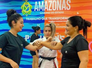 Imagem da notícia - Governo do Amazonas leva Curso de Defesa Pessoal Feminina a Parintins