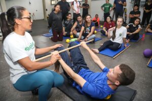 Imagem da notícia - RespirAR capacita 50 profissionais em pilates solo e mobilidade articular