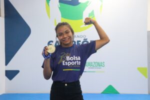 Imagem da notícia - Atleta de wrestling, Sabrina Gama, mantém chance de vaga olímpica