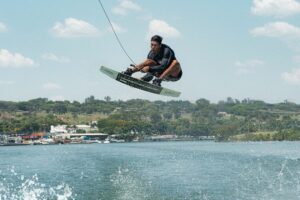 Imagem da notícia - Atleta amazonense conquista mais um título brasileiro no wakeboard