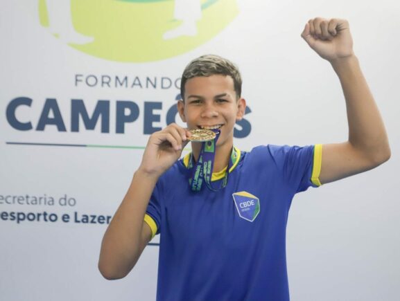 Atleta amazonense do wrestling se consagra campeão brasileiro interclubes