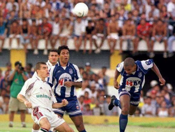 Depois de 24 anos, time amazonense volta a jogar no Maracanã em uma partida oficial